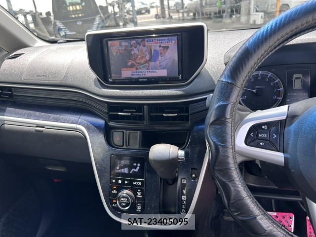 Daihatsu MOVE 2014-12 8379994-15