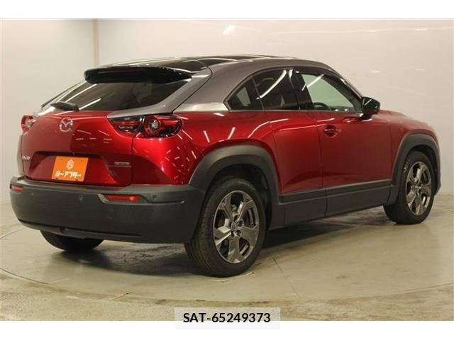 Mazda MX-30 2022-02 8380071-4