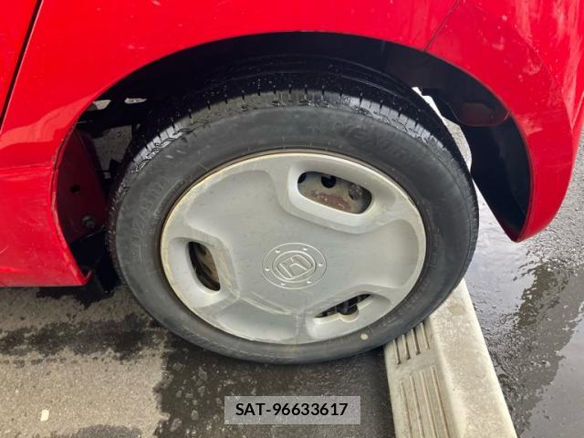 Honda N-ONE 2013-06 8379021-11