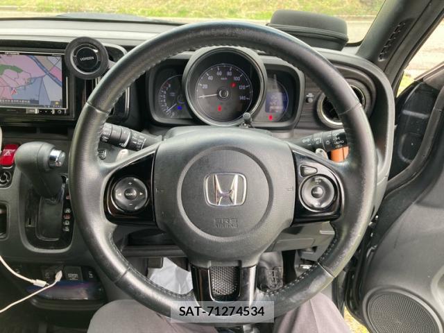 Honda N-ONE 2018-03 8379039-16