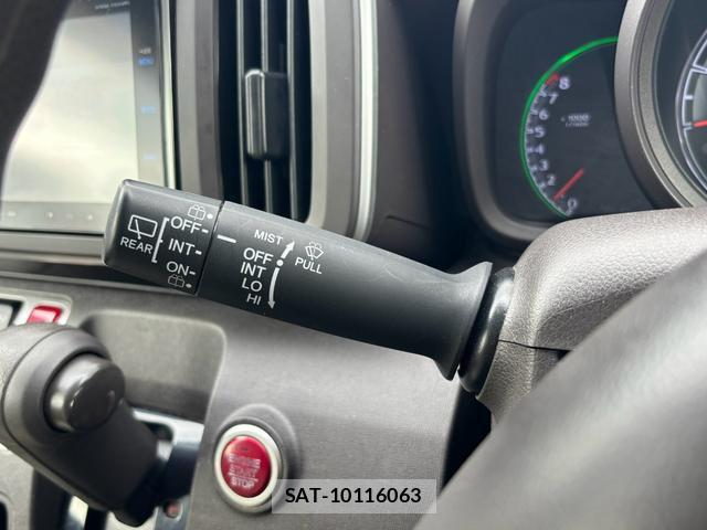 Honda N-ONE 2015-04 8379510-17