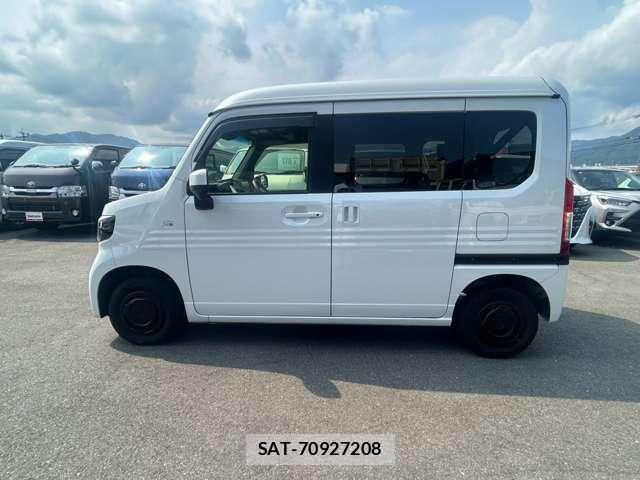 Honda N-VAN 2020-09 8379830-10
