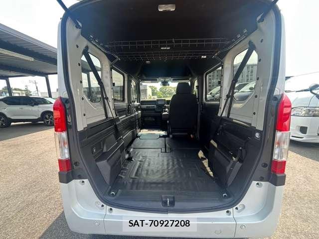 Honda N-VAN 2020-09 8379830-18