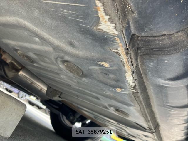 Toyota NOAH 2014-07 8378550-17