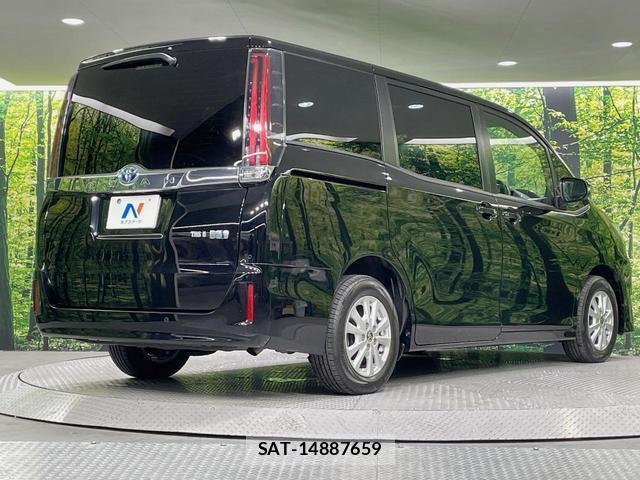 Toyota NOAH 2021-03 8378634-17