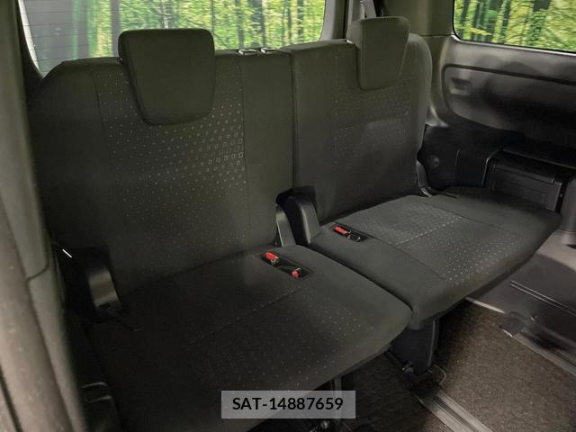 Toyota NOAH 2021-03 8378634-9