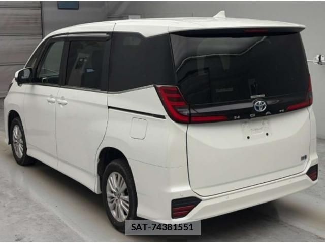 Toyota NOAH 2022-03 8378778-1