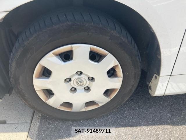 Toyota NOAH 2011-03 8378934-5