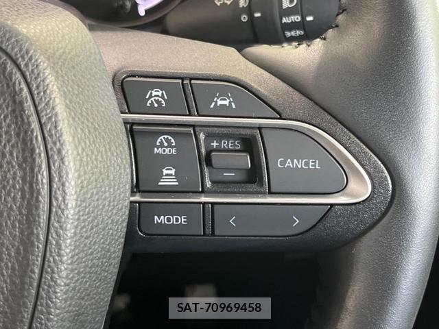 Toyota NOAH 2023-04 8378940-5