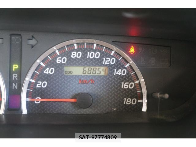 Toyota NOAH 2006-02 8379157-17