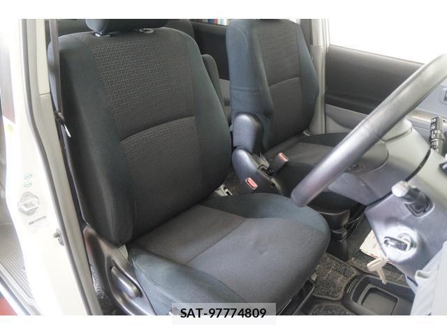 Toyota NOAH 2006-02 8379157-5