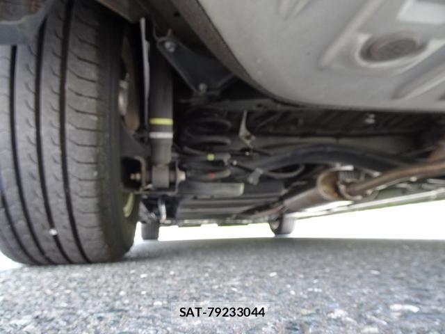 Toyota NOAH 2015-05 8379554-10