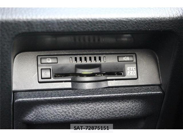 Toyota NOAH 2017-12 8379658-6