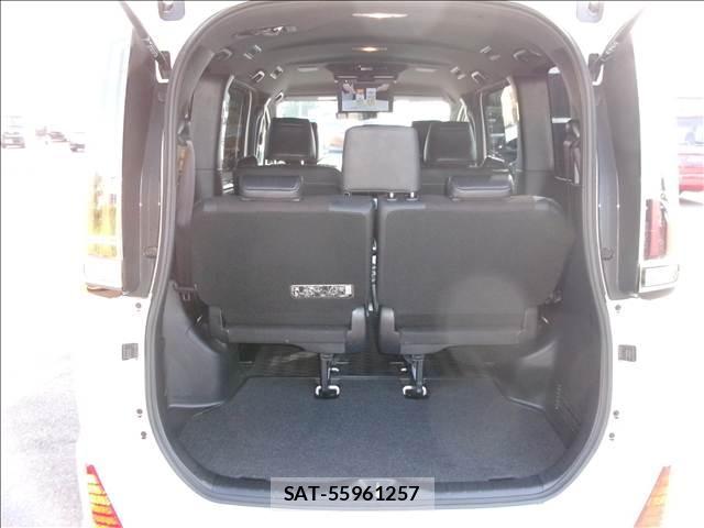 Toyota NOAH 2020-05 8379776-16