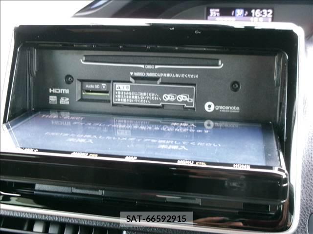 Toyota NOAH 2019-08 8379780-4