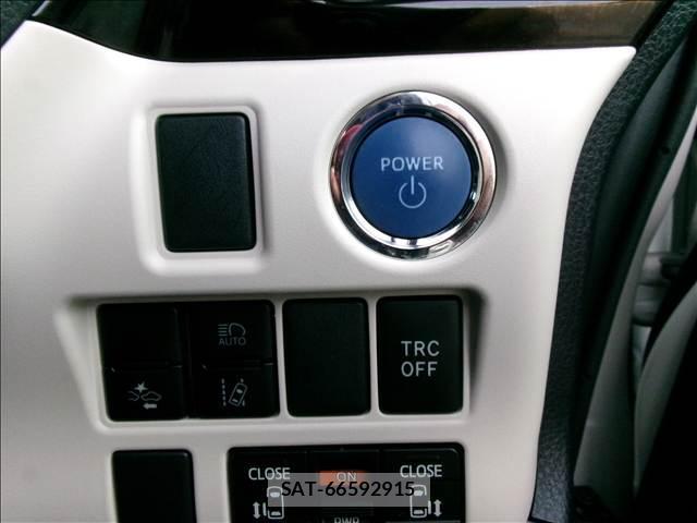 Toyota NOAH 2019-08 8379780-5