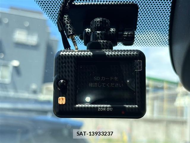 Toyota NOAH 2023-07 8379908-15