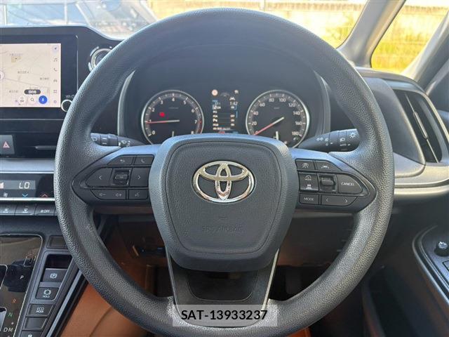 Toyota NOAH 2023-07 8379908-5