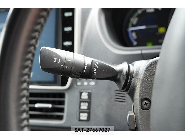 Toyota NOAH 2017-12 8379922-11