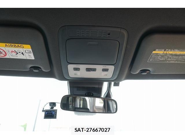 Toyota NOAH 2017-12 8379922-13