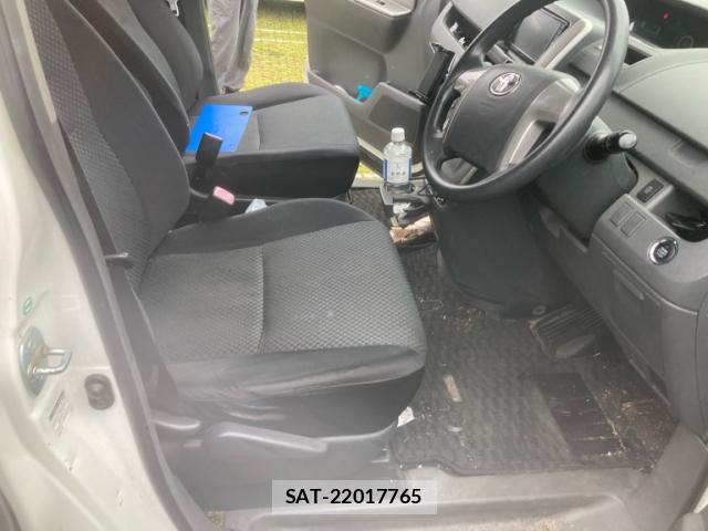 Toyota NOAH 2007-09 8380063-14