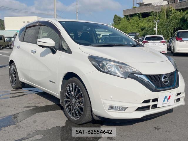 Nissan NOTE 2017-02 8378610-15
