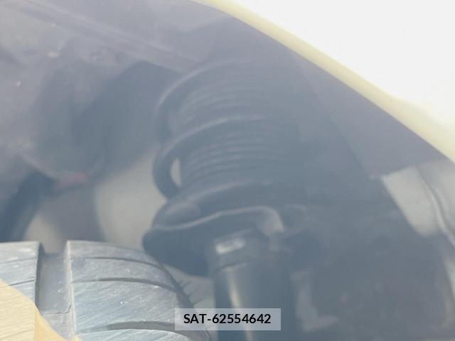 Nissan NOTE 2017-02 8378610-19