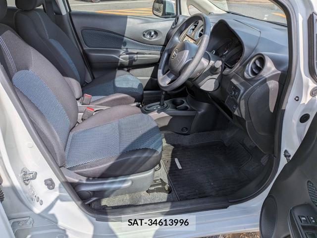 Nissan NOTE 2013-11 8379280-5
