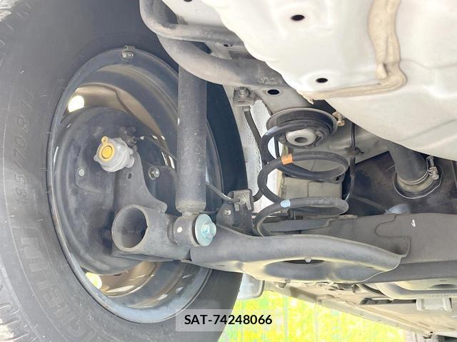 Nissan NOTE 2016-05 8379462-19