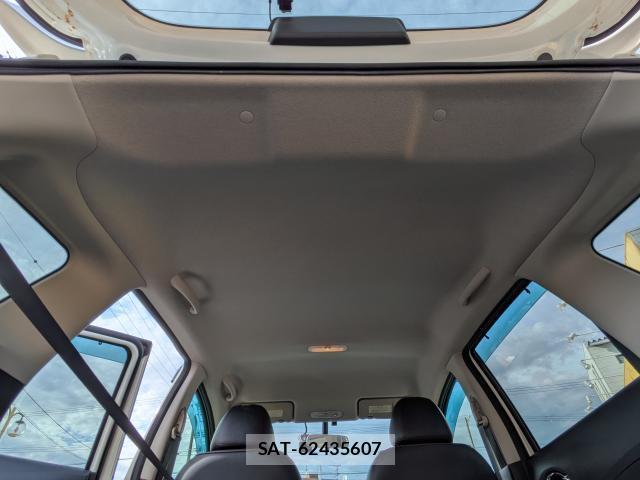Nissan NOTE 2013-08 8379872-16