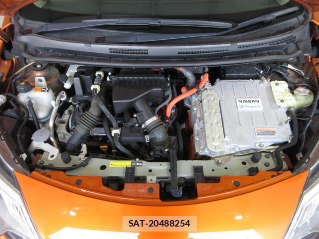 Nissan NOTE 2017-07 8380059-19