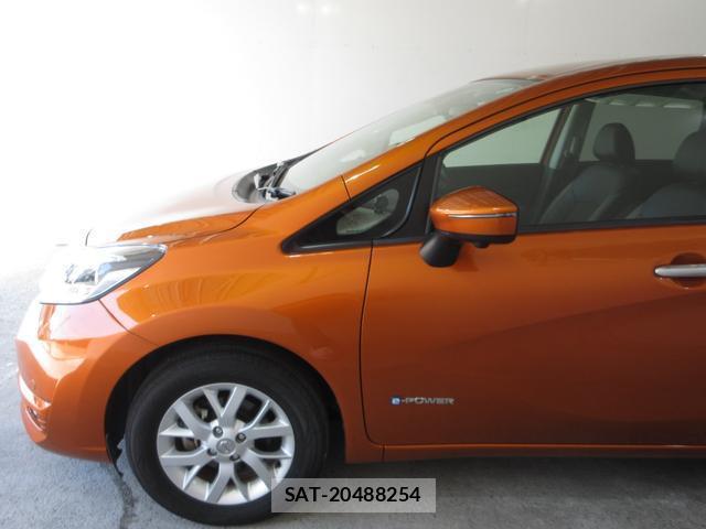 Nissan NOTE 2017-07 8380059-4