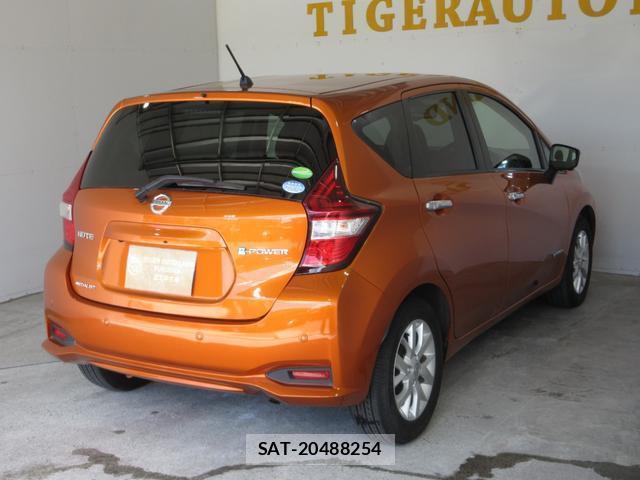 Nissan NOTE 2017-07 8380059-8