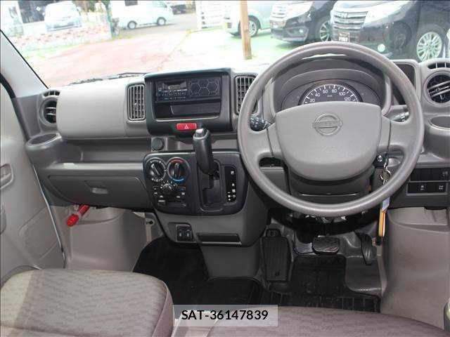 Nissan CLIPPER VAN 2022-05 8378963-2