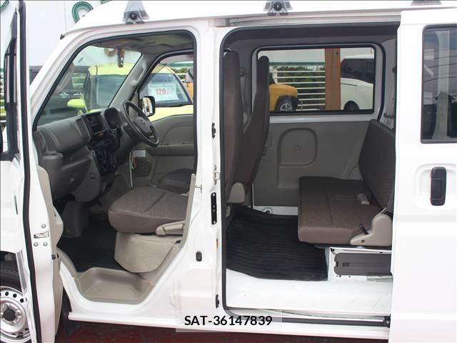 Nissan CLIPPER VAN 2022-05 8378963-6