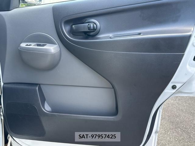 Nissan VANETTE VAN 2018-07 8378619-16