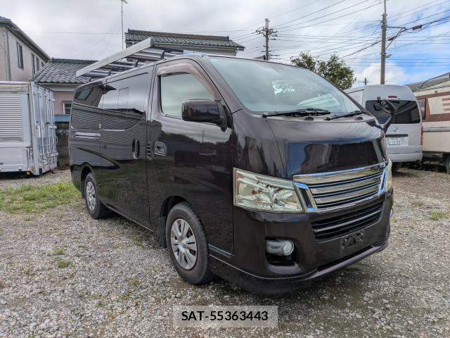 Nissan NV350 Caravan 2013-08 8378566-11