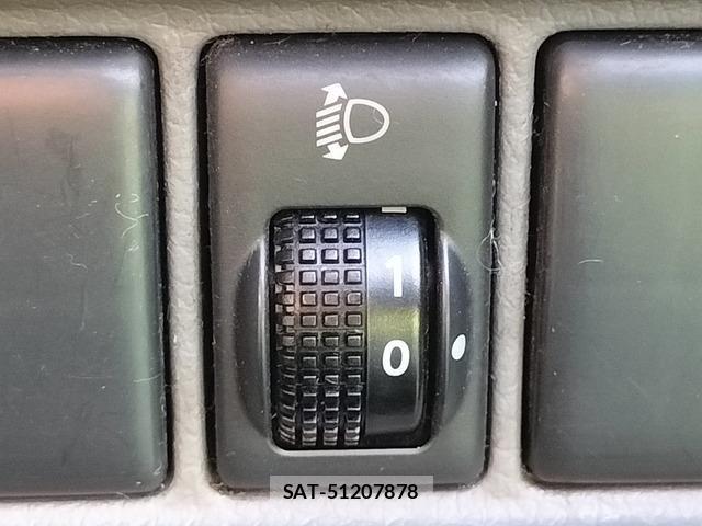 Nissan CARAVAN WAGON 2013-03 8379222-13