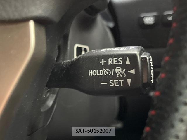 Lexus NX 2018-04 8379970-5