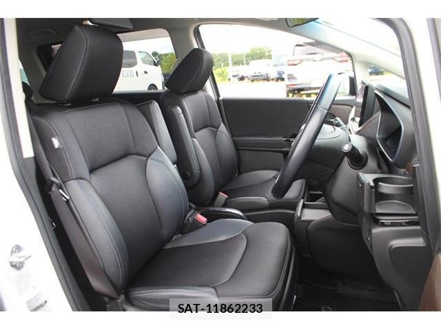 Honda ODYSSEY 2021-08 8379660-13