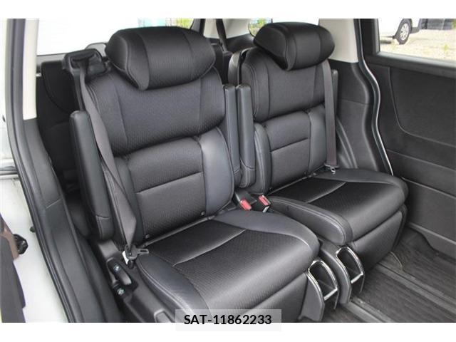 Honda ODYSSEY 2021-08 8379660-14