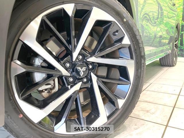 Mitsubishi OUTLANDER PHEV 2022-06 8378573-13