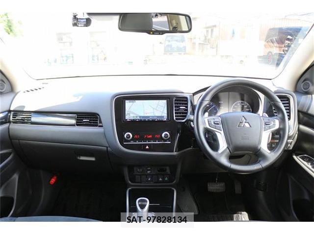 Mitsubishi OUTLANDER PHEV 2020-07 8378690-15