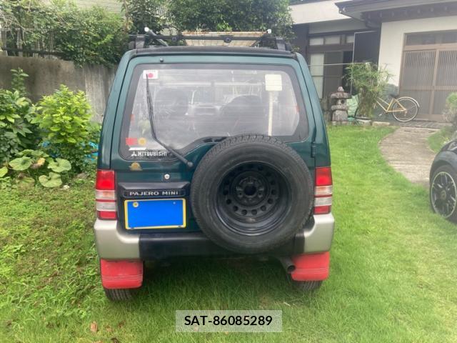Mitsubishi PAJERO MINI 1995-01 8378957-13