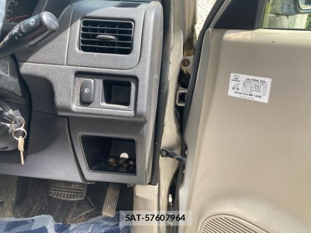 Mitsubishi PAJERO MINI 2003-12 8379012-6