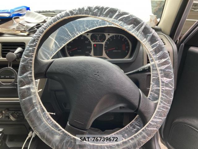 Mitsubishi PAJERO MINI 2007-08 8379357-15