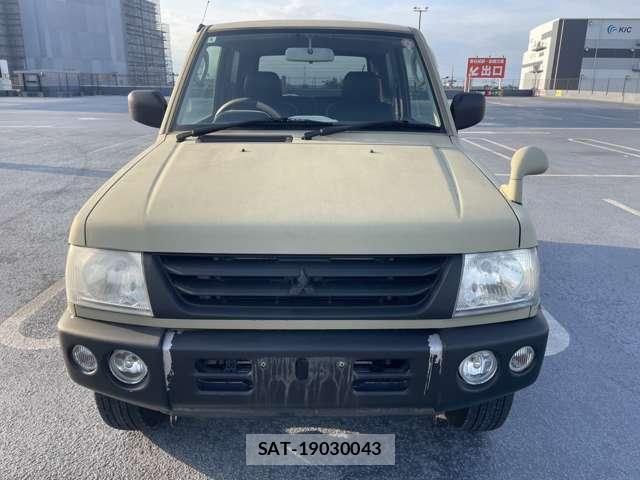 Mitsubishi PAJERO MINI 2000 8379607-1