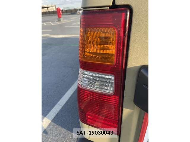 Mitsubishi PAJERO MINI 2000 8379607-13