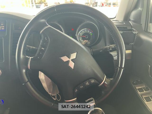 Mitsubishi PAJERO 2008-11 8378906-18