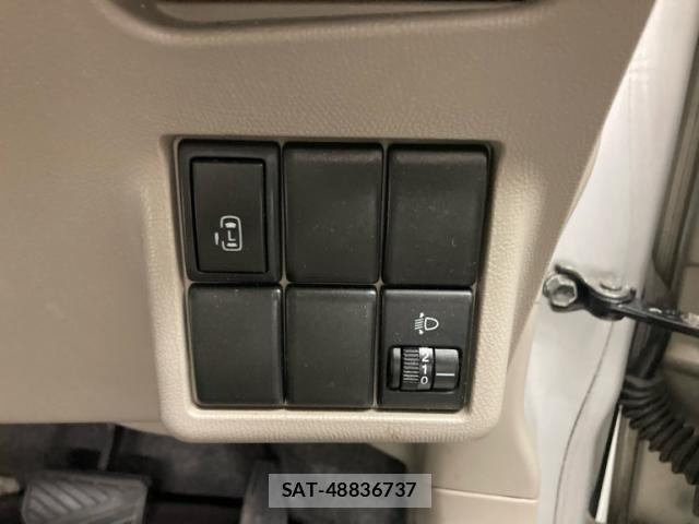 Suzuki PALETTE 2010-03 8379125-15